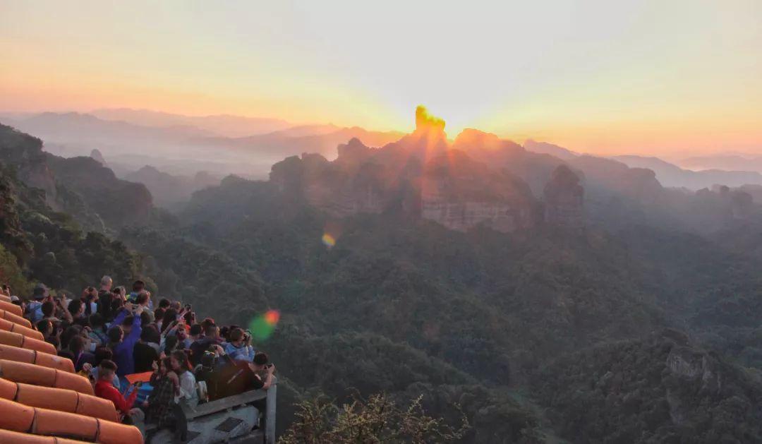 武汉盛景天地公馆房价喜讯：美好家园，价值攀升！